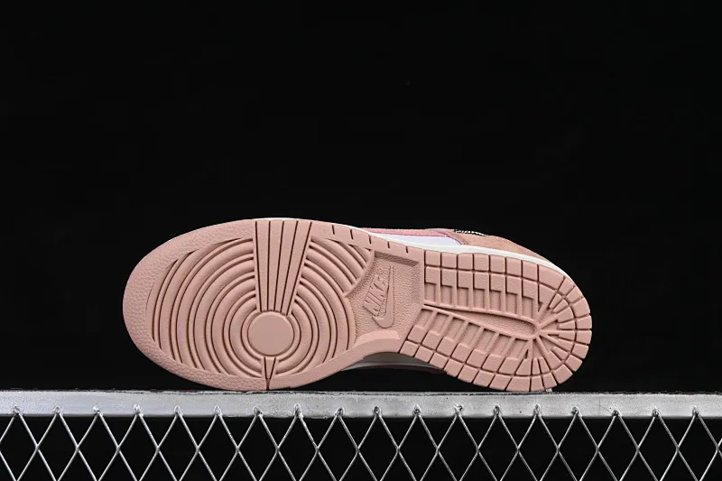 All categories Nk SB Dunk series Nk SB Dunk Low low-top sneakers X version Nike SB Dunk Low Year of the Horse pink and white low-top casual sneakers IB4417-102